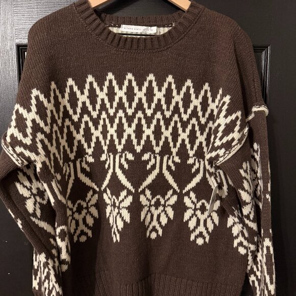 Altar'd State Sweaters - NWT Altard State Crew Neck Sweater Brown Cream Medium